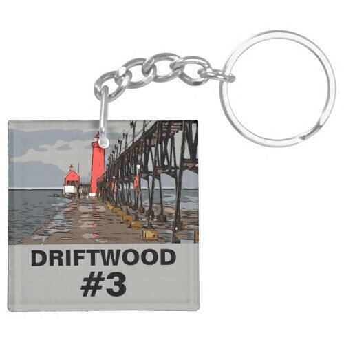 LOOKING GLASS KEYCHAIN